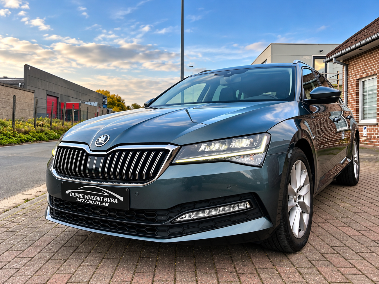 Skoda  Superb Combi 2.0 CR TDi DSG*2022*, foto 2