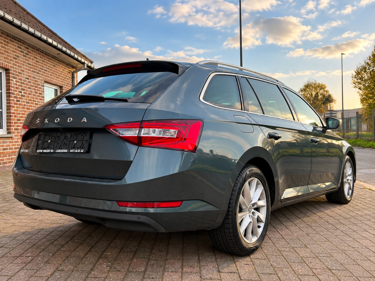 Skoda  Superb Combi 2.0 CR TDi DSG*2022*, foto 6